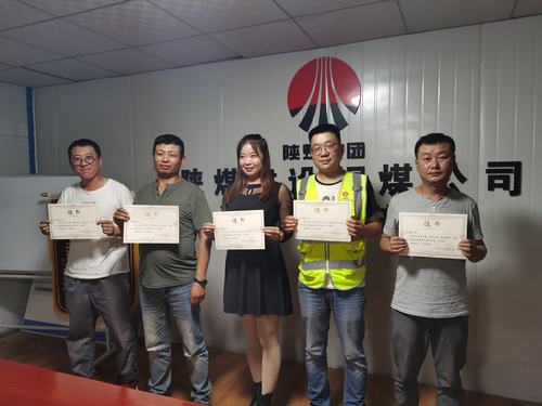 陜煤建設(shè)銅煤公司第一項(xiàng)目部開(kāi)展以“演繹青春，筑夢(mèng)銅煤”為主題藝術(shù)會(huì)展活動(dòng)聚力青春能量迸發(fā)工作激情