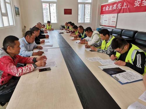 陜煤建設(shè)銅煤公司基層項(xiàng)目部扎實(shí)推進(jìn) 《安全生產(chǎn)專項(xiàng)整治三年行動(dòng)實(shí)施方案》