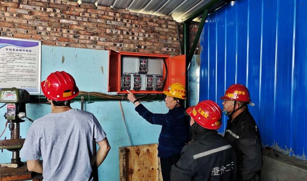 陜煤建設(shè)澄合分公司第二機(jī)電安裝隊(duì)“三個(gè)強(qiáng)化”不斷提升安全管控能力