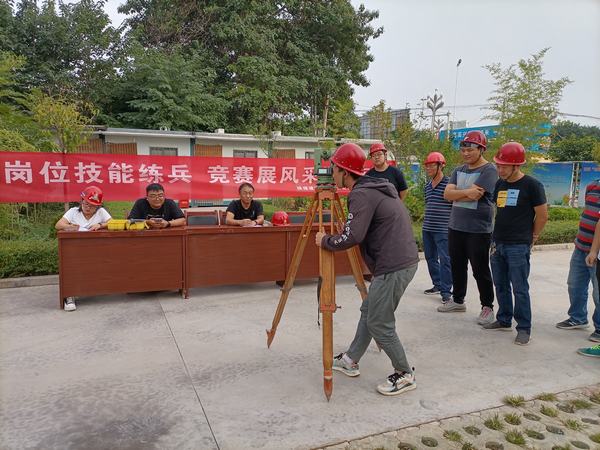 陜煤建設(shè)渭南分公司第五項(xiàng)目部“崗位技能練兵，競(jìng)賽展風(fēng)采”促專業(yè)能力大提升