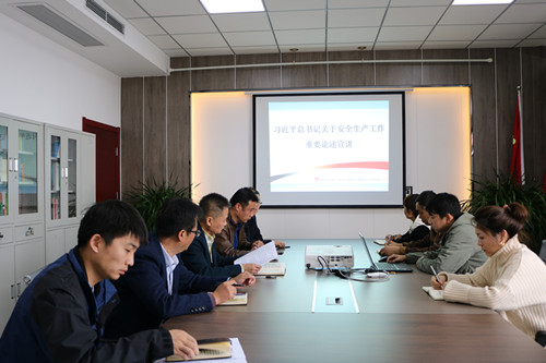 陜煤建設(shè)川耀公司:“安全宣講活動(dòng)”助力“百日安全攻堅(jiān)”