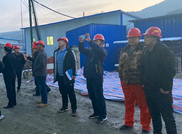 陜煤建設(shè)礦建三公司“技術(shù)硬+好口碑” 引來(lái)中鐵二十局集團(tuán)“上門(mén)”考察交流