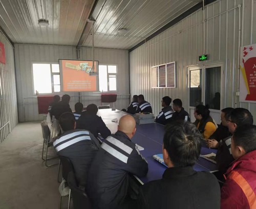 陜煤建設(shè)洗選煤運營公司安裝第五項目部:讓悲劇不再重演 警示教育記心間