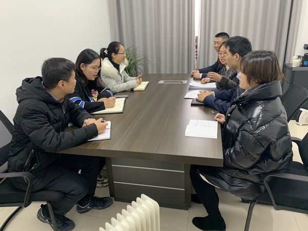 陜煤建設(shè)榆林公司交流學(xué)習(xí)同進(jìn)步、取長(zhǎng)補(bǔ)短共發(fā)展