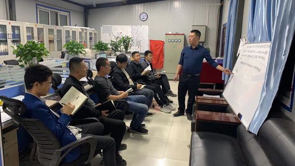 陜煤建設(shè)礦建二公司：“三堂課”推動(dòng)企業(yè)發(fā)展