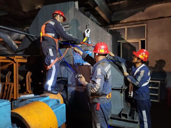 陜煤建設(shè)洗選煤運(yùn)營(yíng)公司安裝第三項(xiàng)目部：遍地開(kāi)花鬧 沖天干勁傳