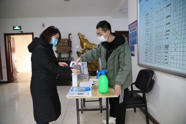 陜煤建設(shè)洗選煤運(yùn)營公司：疫情防控不松懈，安全生產(chǎn)“把三關(guān)”