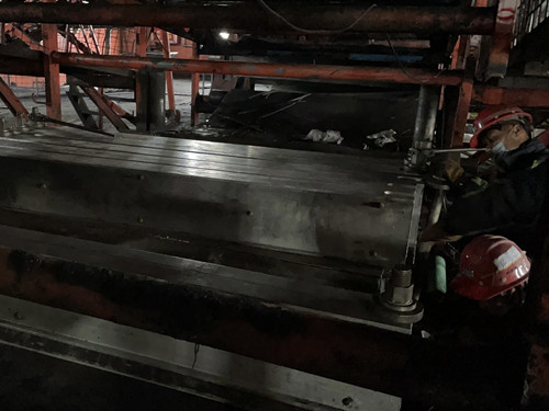 陜煤建設(shè)機(jī)電安裝公司曹家灘項(xiàng)目部：堅(jiān)守崗位，奮戰(zhàn)一線