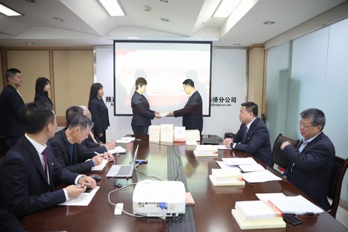 陜煤建設(shè)路橋分公司三部曲奏響黨史學(xué)習(xí)教育新華章