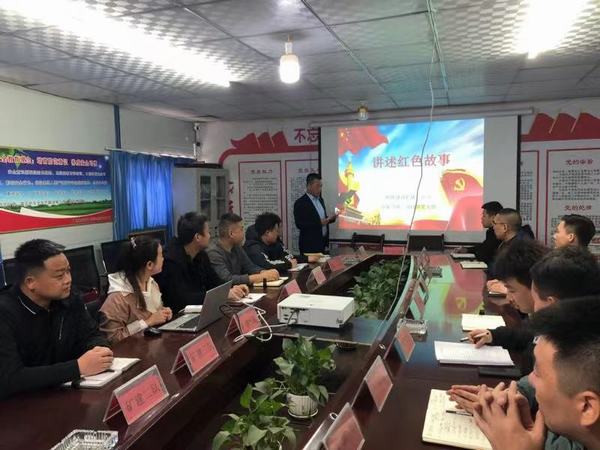 陜煤建設礦建二公司小保當?shù)谌椖坎拷M織開展“講述紅色故事”專題宣講活動