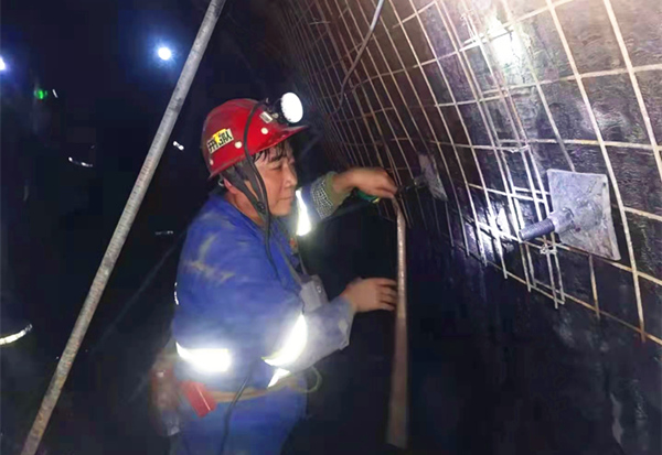 奉獻不言苦，追求無止境