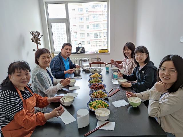 陜煤建設(shè)西北分公司履職踐諾辦實事，黨史教育熠生輝