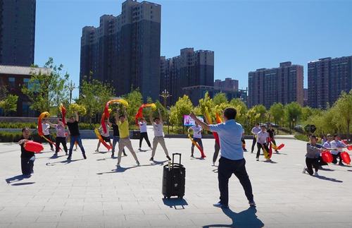 陜煤建設(shè)洗選煤運(yùn)營(yíng)公司：緊鑼密鼓忙排練 紅歌熱舞頌黨恩