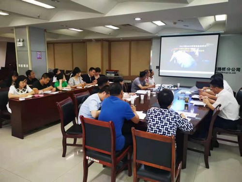 陜煤建設路橋分公司開展“安全生產月”系列活動