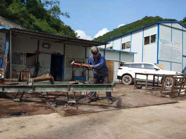 陜煤建設(shè)礦建二公司冶坪項(xiàng)目部修舊利廢創(chuàng)“雙贏”