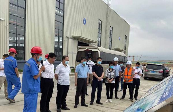 陜西省人大財經(jīng)委主任委員、財經(jīng)工委主任李健一行蒞臨榆林市杭蕭綠色鋼結(jié)構(gòu)產(chǎn)業(yè)制造基地項目調(diào)研指導(dǎo)