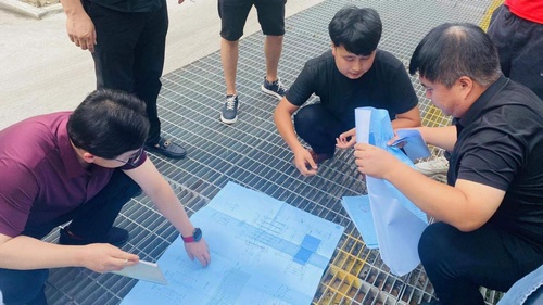 陜煤建設(shè)路橋分公司彬長項(xiàng)目胡家河礦井及選煤廠室外排洪渠停車位工程順利通過竣工驗(yàn)收