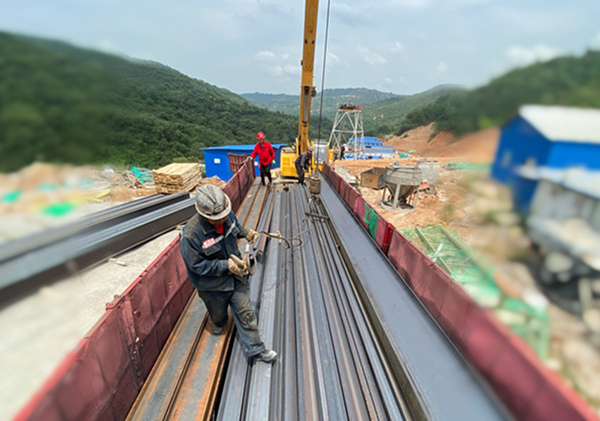 陜煤建設(shè)礦建三公司崔木項(xiàng)目部：立秋不見秋，高溫下繼續(xù)堅(jiān)守