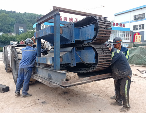 陜煤建設機電安裝公司建莊項目部順利完成五部膠帶更換工程