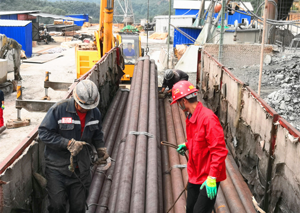 陜煤建設(shè)礦建三公司安裝項(xiàng)目部“掛牌營業(yè)”