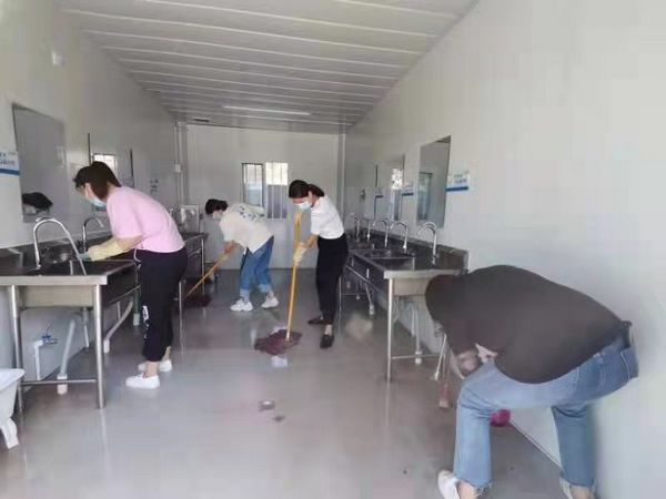 陜煤建設(shè)天工公司渭陽佳苑項目部義務(wù)勞動彰顯女工風(fēng)采