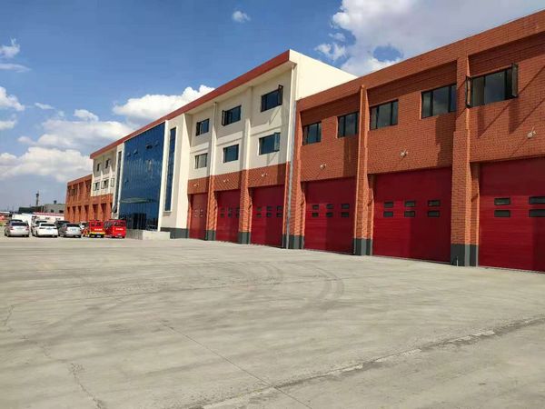 陜煤建設(shè)天工公司承建的榆林化學一號消防站工程正式投入使用