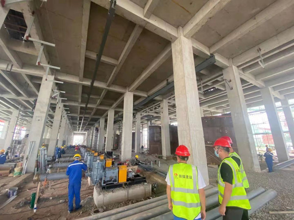 牢記初心使命、砥礪奮進前行