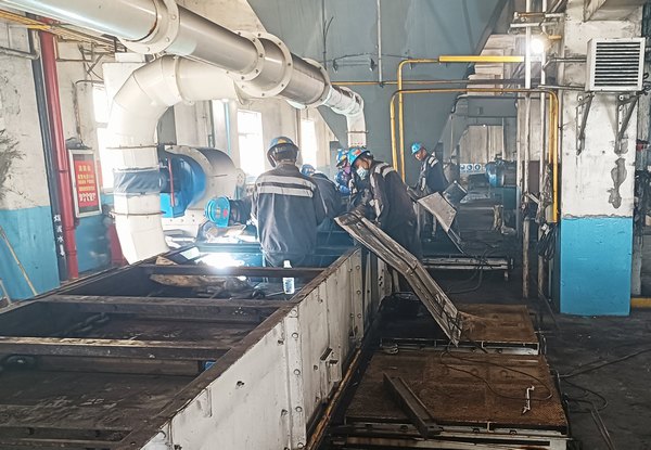 陜煤建設(shè)洗選煤運(yùn)營公司紅柳林洗煤廠項(xiàng)目部：“卸舊+換新”雙向發(fā)力攻克檢修大題