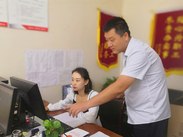 陜煤建設礦建三公司：看這里師徒不一樣的告白！