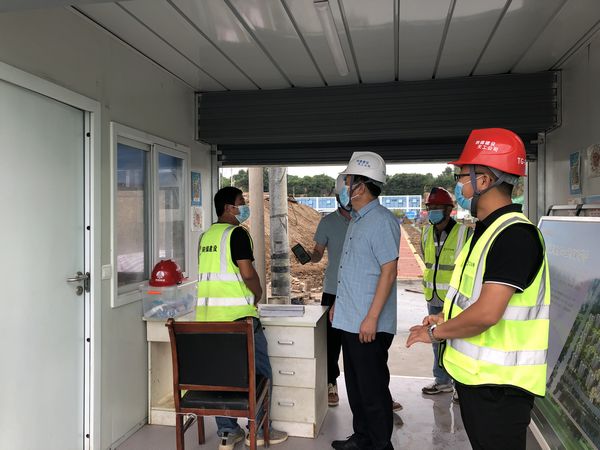 陜煤建設(shè)天工公司渭陽佳苑項目部“三查一落實”保安全