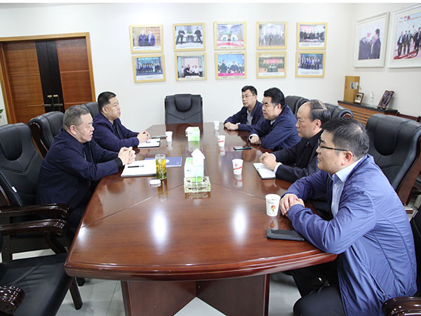 中國中鐵七局集團有限公司陜西指揮部領(lǐng)導一行到陜煤建設座談交流