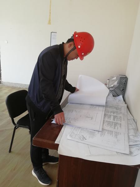 用愛與堅守詮釋責任的“夫妻檔”