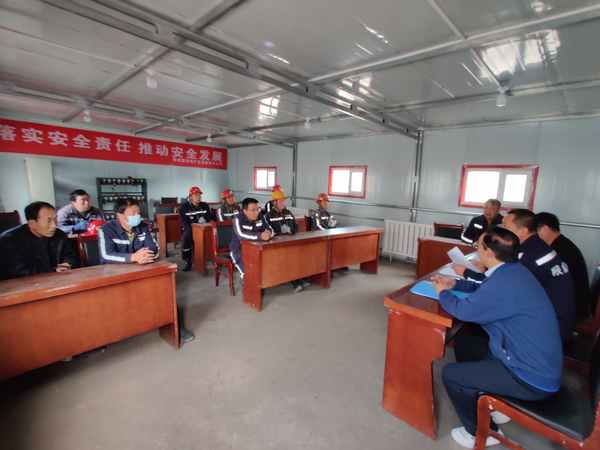 陜煤建設(shè)煤礦運營服務(wù)分公司：深刻汲取事故教訓(xùn) 切實抓好安全工作