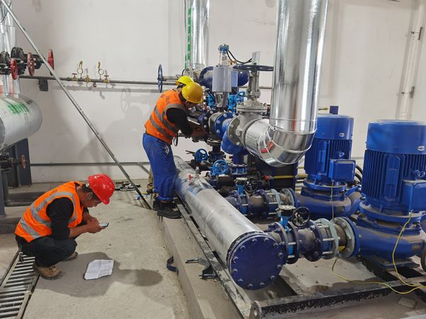 陜煤建設(shè)天工公司施工的榆林化學(xué)一號消防站換熱站按期供暖投運