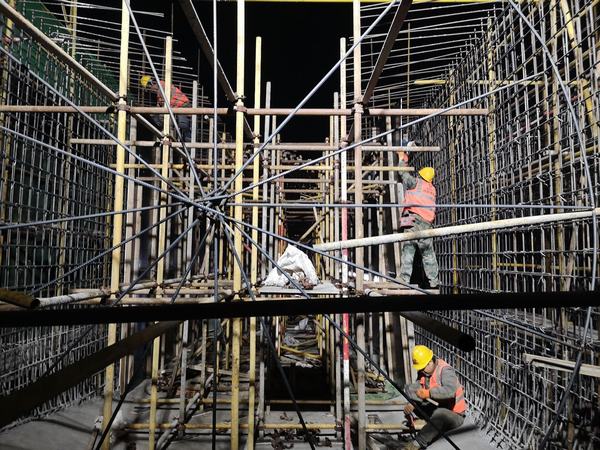 陜煤建設銅煤公司第六項目部晝夜奮戰(zhàn)，打響進度保證攻堅戰(zhàn)