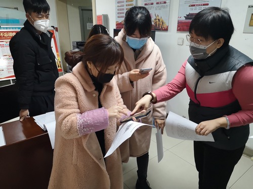 陜煤建設(shè)路橋分公司黨團聯(lián)手，筑好防疫“兩道墻”