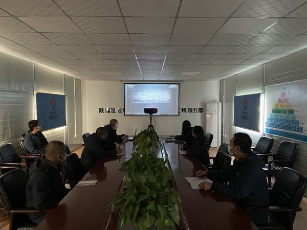 陜煤建設(shè)韓城分公司土建十一項目部開展“零容忍 、守初心 ”主題黨日活動