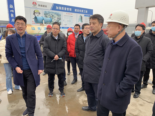 西咸新區(qū)灃西新城黨委書記、管委會主任劉宇斌一行蒞臨灃西新城第五學校項目調(diào)研指導工作