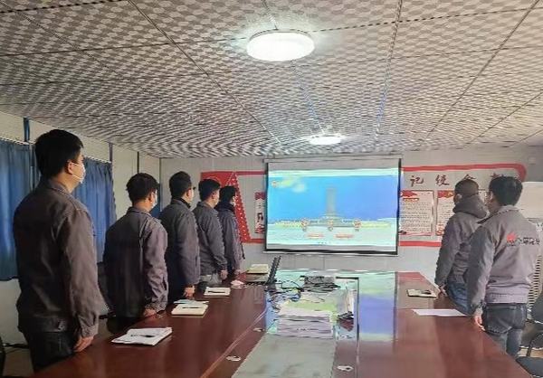 陜煤建設(shè)銅煤公司多種形式開(kāi)展“清明祭英烈”活動(dòng)