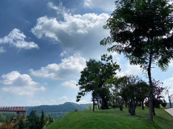 不負(fù)春光，美好自來