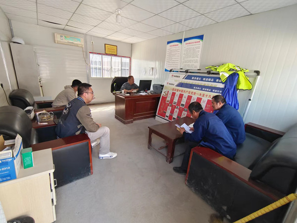 學(xué)無(wú)止境，閱不止步