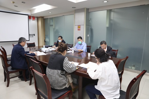 王寧深入路橋分公司、澄合分公司調(diào)研指導(dǎo)工作