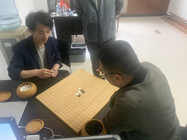 陜煤建設(shè)咸陽分公司第二項目部：喜迎“五一”勞動節(jié)，生產(chǎn)娛樂“兩不誤”