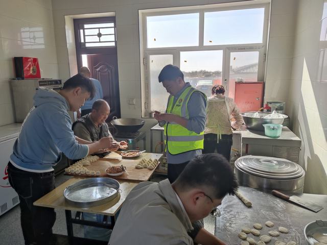 陜煤建設(shè)銅煤公司：最美“五月天”，我們的打開方式