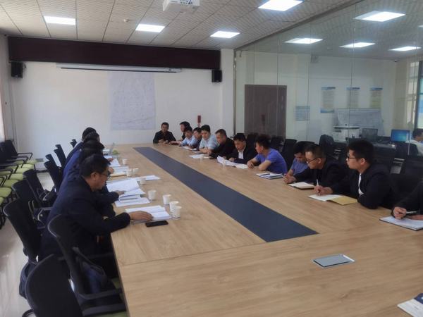 延能集團專家組為陜煤建設礦建二公司車村項目部建言支招