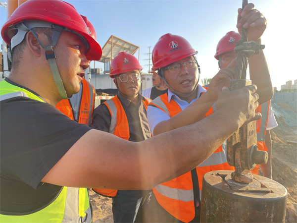 科創(chuàng)新城同慧運(yùn)動公園項目經(jīng)理部“三強(qiáng)化”扎實(shí)推進(jìn)安全生產(chǎn)大檢查