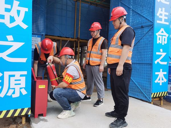 建設(shè)集團直屬第七項目部開展“人人都是安全員”崗位體驗活動