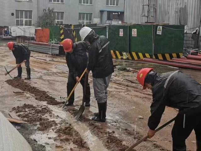 陜煤建設(shè)銅煤公司：基層項目部打好“雨季三防”防御戰(zhàn) 筑牢安全生產(chǎn)防線