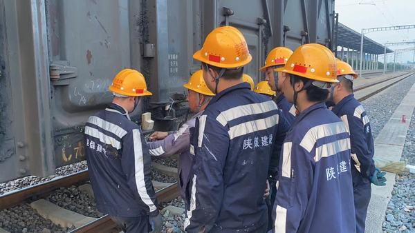 陜煤建設(shè)洗選煤運(yùn)營公司神渭蒲城運(yùn)營項(xiàng)目部：多形式“澆灌”培訓(xùn) 讓安全生產(chǎn)意識“生根發(fā)芽”