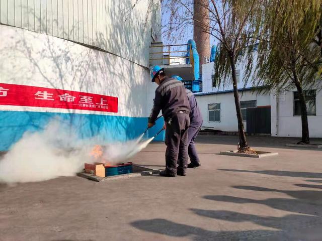 陜煤建設(shè)洗選煤運(yùn)營(yíng)公司紅柳林洗煤廠項(xiàng)目部：“三舉措”，筑牢安全“防火墻”